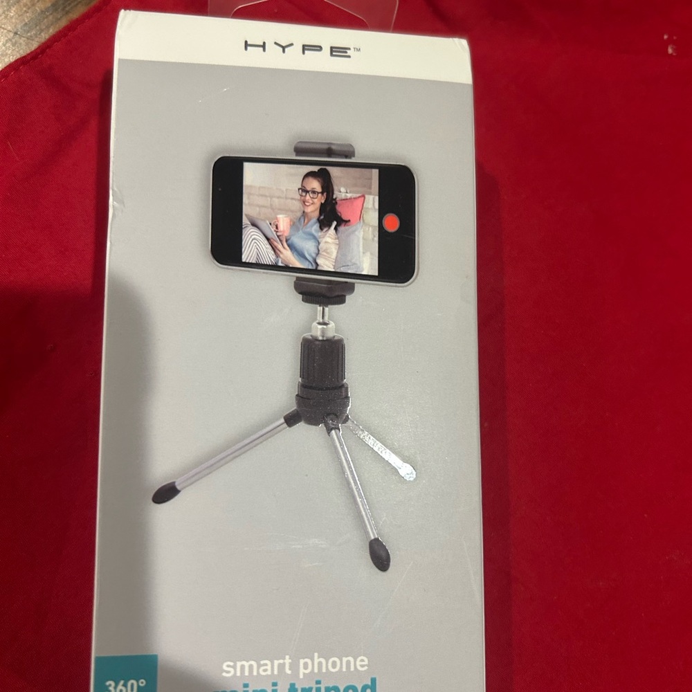 Hype Black and Silver Smartphone Tripod